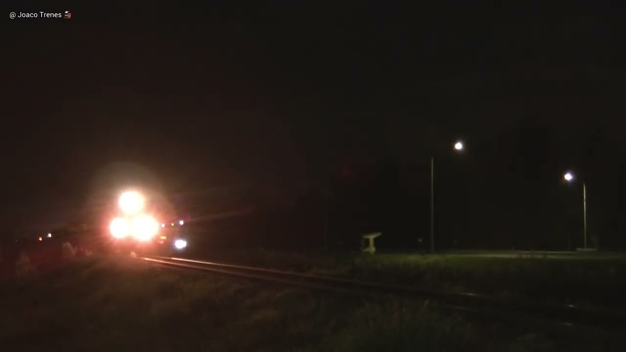 Pasada de 3 trenes nocturnos a Mar del Plata!!!! 303 - 305! | #lineagralroca #trenesargentinos 
