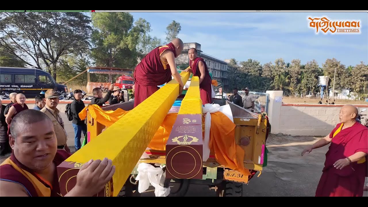 ༧གོང་ས་རྒྱལ་བ་རིན་པོ་ཆེ་མཆོག་ནས་རྒྱལ་ཁབ་ཕྱི་ནང་ཀུན་གྱི་དད་ལྡན་ཆོས་ཞུ་བ་༢༦༠ ་ལྷག་ལ་མཇལ་ཁ་སྩལ།