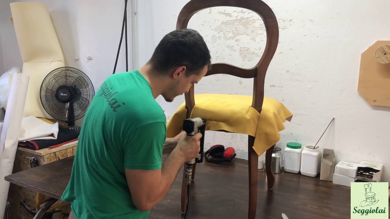 Come tappezziamo una sedia - parte 2 riparazione sedia Luigi Filippo