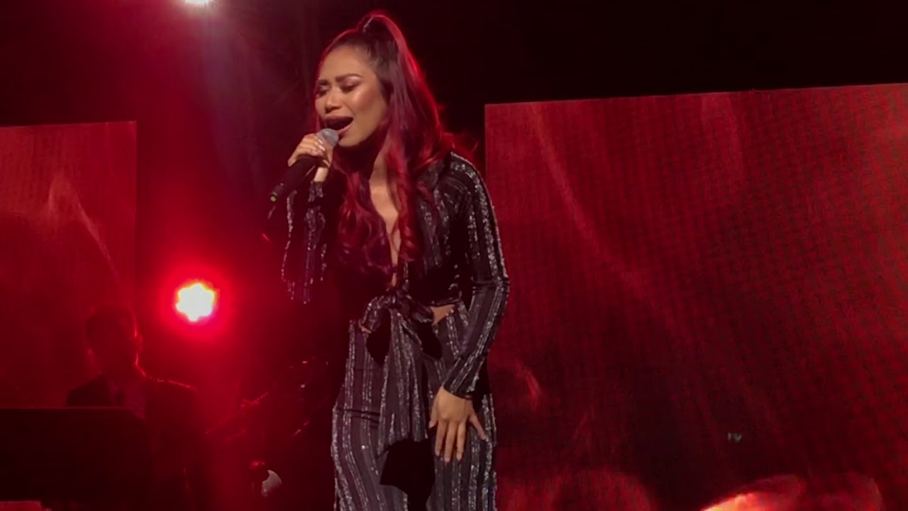 Jessica Sanchez “Bohemian Rhapsody”