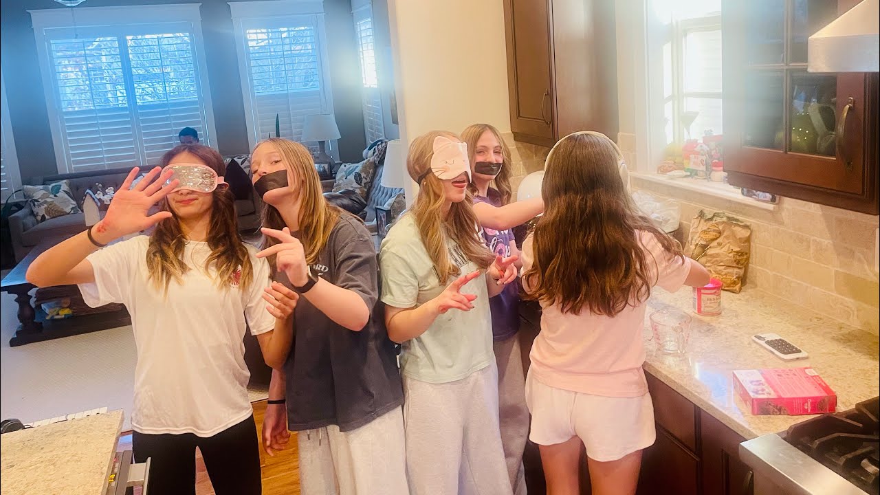 Deaf, blind, and mute challenge! (With the whole friend group)