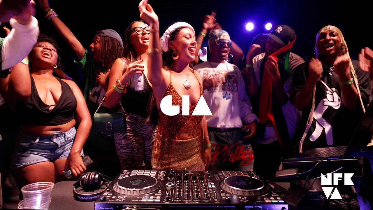 «Я люблю девочек, девочек, девушек, девушек» с ***GIA*** | ХИП-ХОП | R&B | ДЖЕРСИ | МОДЫ