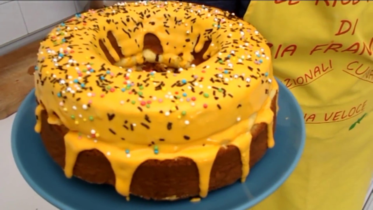 Ciambella soffice glassata semplicissima | torta donut  - Le ricette di zia Franca