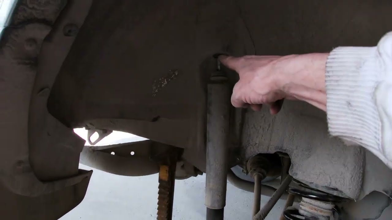Пружины подвески Toyota Rav4 AWD 2001-2005 гг., как заменить.
