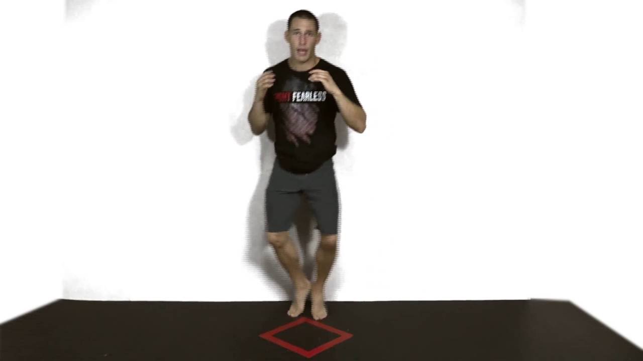 Footwork: V-Step (boxing, kickboxing, Kali, mma)