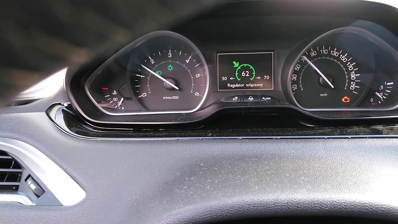 peugeot 208 jazda