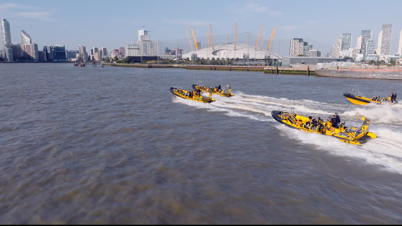 Incredible Speedboat Experiences on the River Thames