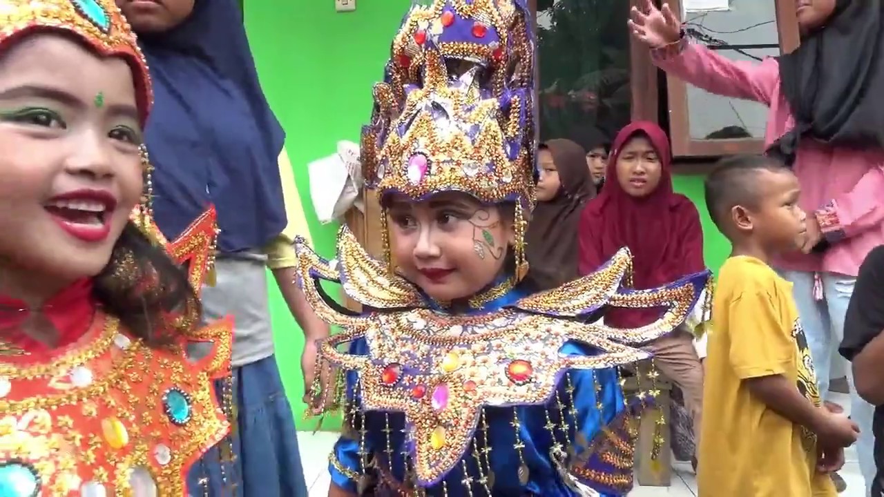 Odong odong sinargaluh putri n cita Yang naik keysya cantik