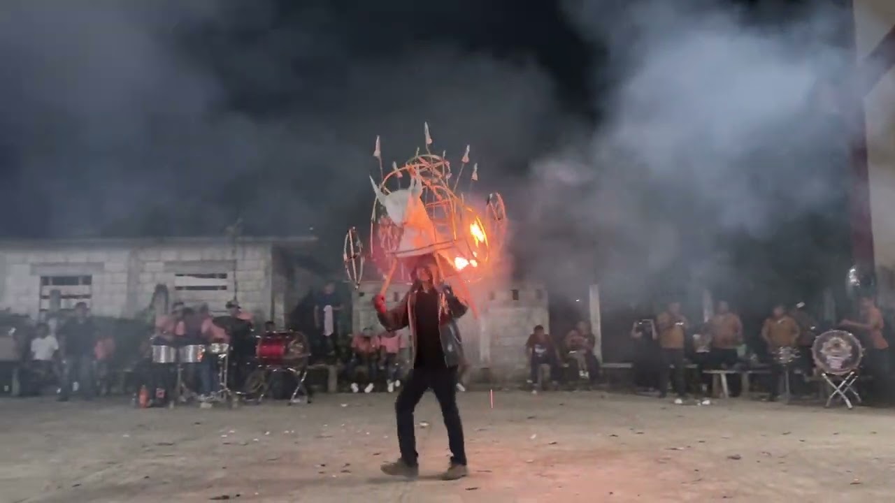 Torito fiesta patronal en Buena Vista Huejutla Hidalgo