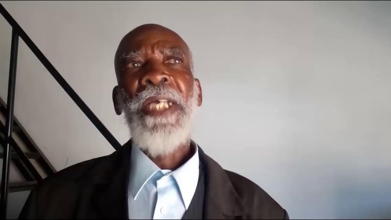 AmaXhosa akhala ngokuba ayacalucalulwa ngu Nkosi u Moshoeshoe eMpharane kwidolophu yase Matatiele.