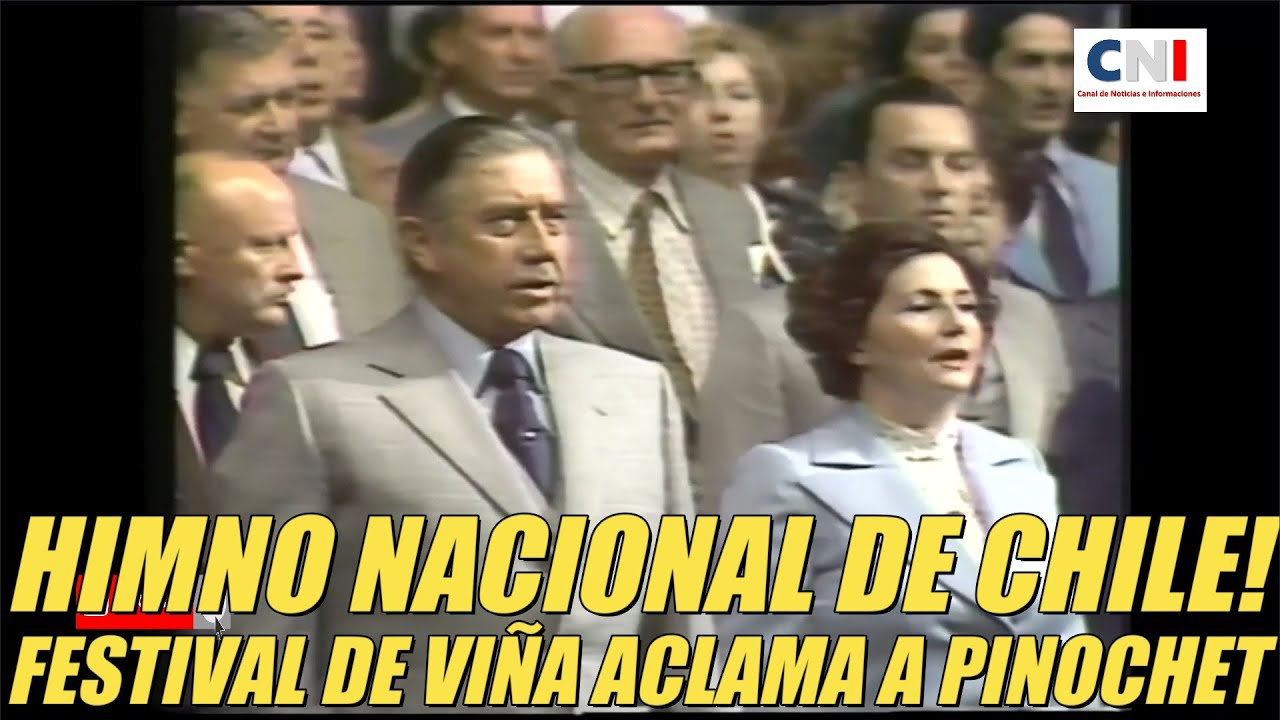 PINOCHET CANTA EL HIMNO COMPLETO JUNTO AL PUEBLO QUE LO ACLAMA.