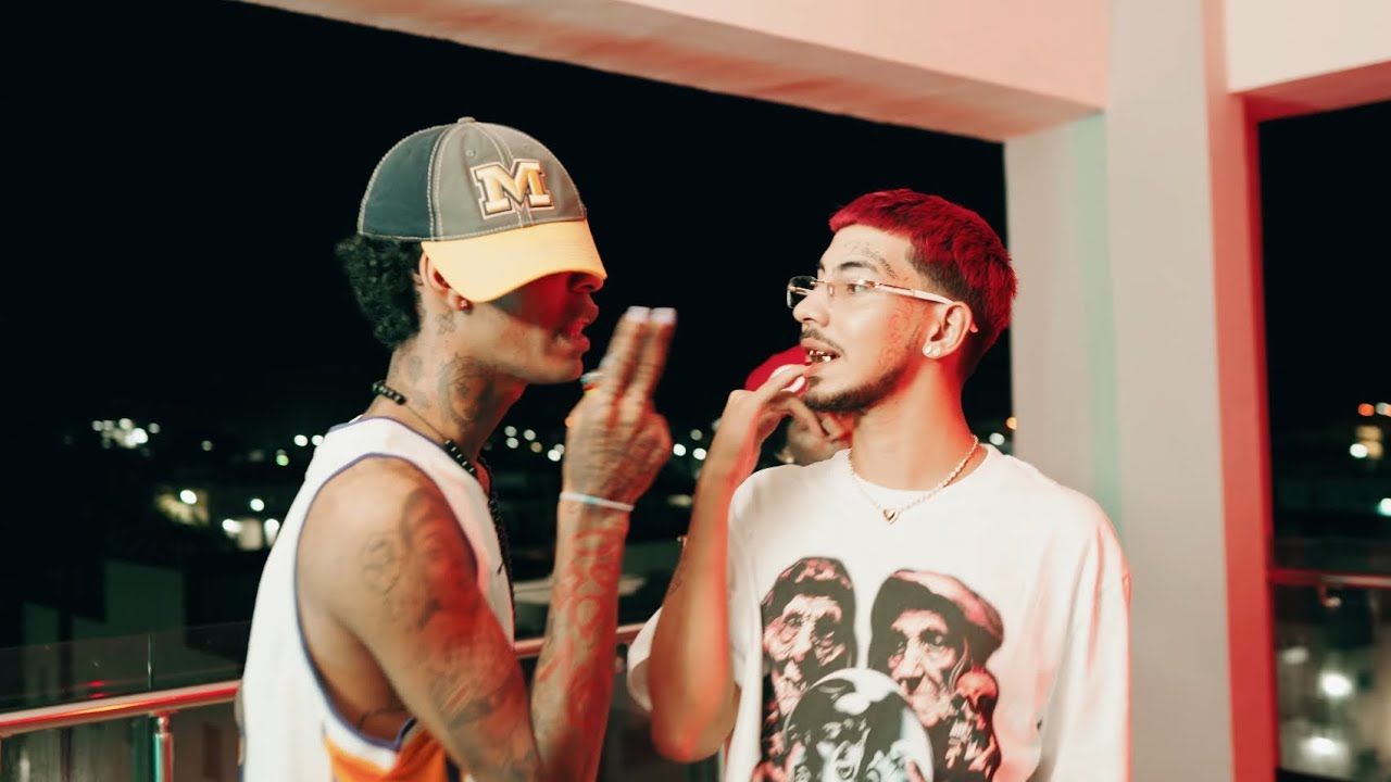 BLUE B - FRANCIA feat. DILON BABY  (OFFICIAL VIDEO)
