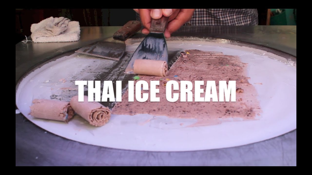 Thai Street Food :: Ice Cream Rolls