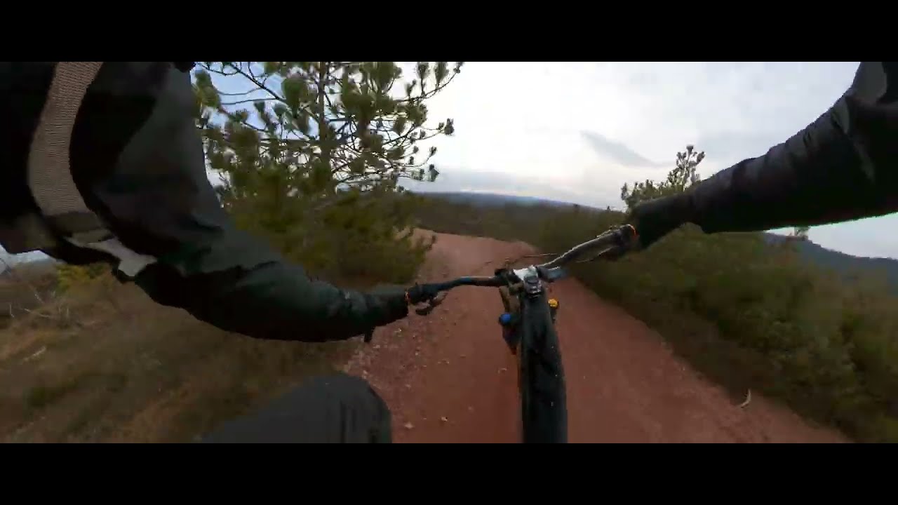 RIVE ROSSE trail Supervulcano