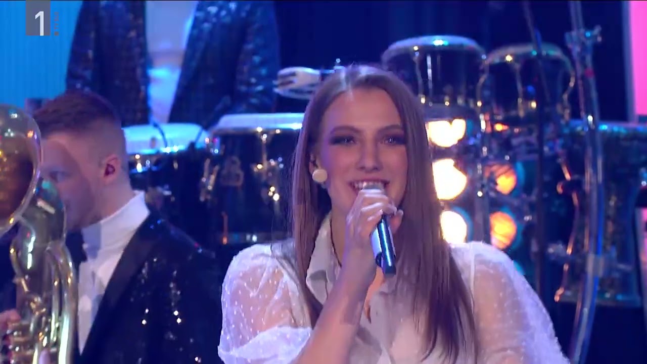 Daniela Burjan, Eva Kovačič, Leja Plut - Gremo na pavre (V petek zvečer)
