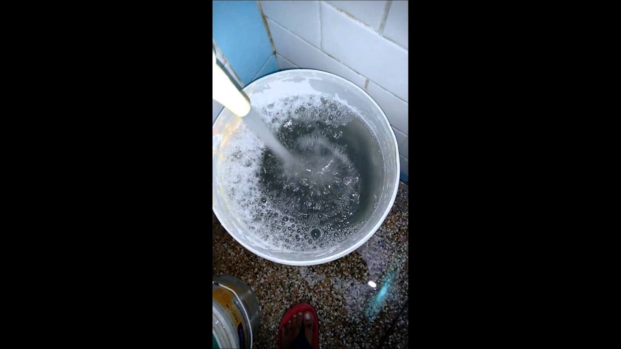 Delhi JAL board ka black water with gutter smell