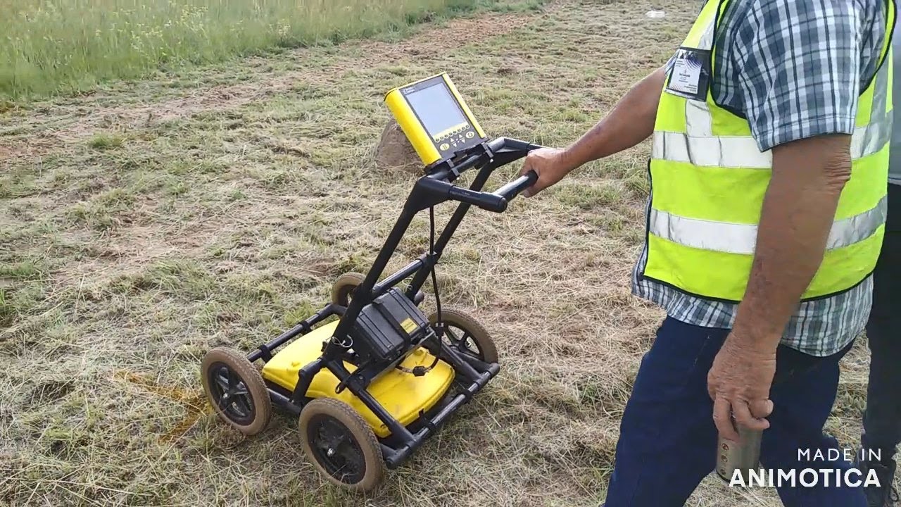 Scanning process with a Ground penatration radar( GPR) (Practical training course)