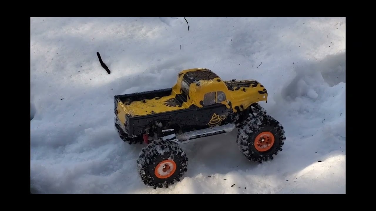 RC Cave Adventures at the Oxbow Park . Snow run. 