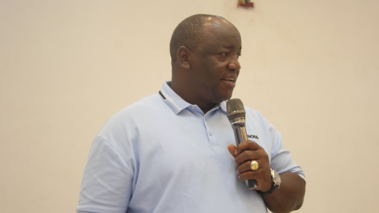 KABEKE AWAALIKA  KWENYE BADRI DAY HUKU MKUU WA MKOA WA MWANZA AKIWASHUKURU KWA KUJITOKEZA IFTAR .