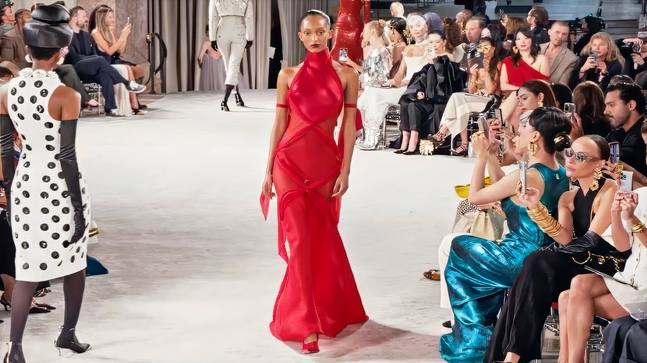 Schiaparelli Haute Couture | Fall/Winter 2025/26 | Haute Couture Week