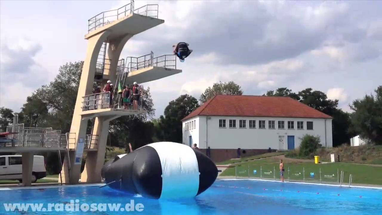 Blobbing im Nordbad Halle