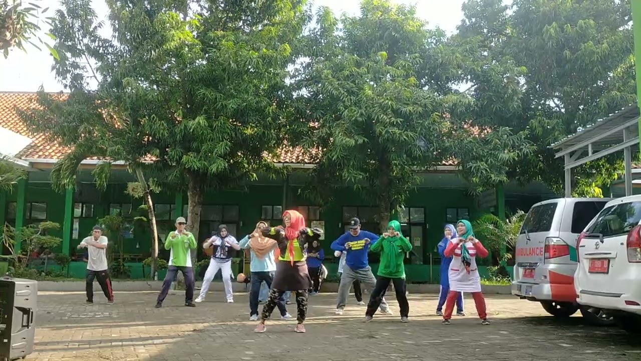 SENAM SEHAT PUSKESMAS SARANG1... KATANYA CINTA TAK BUTUH RUPA 