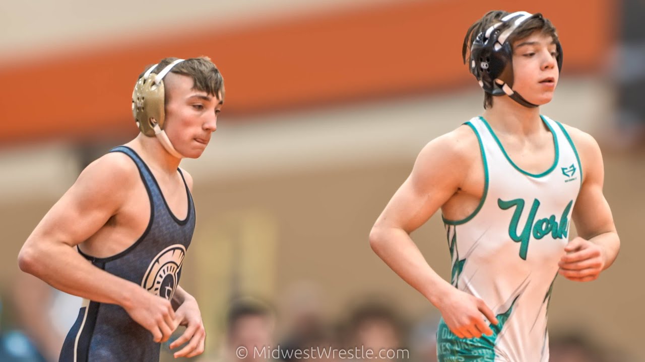 113 – Zach Parisi {G} of Elmhurst York IL vs. Jonathan Buckheister {R} of Sycamore IL