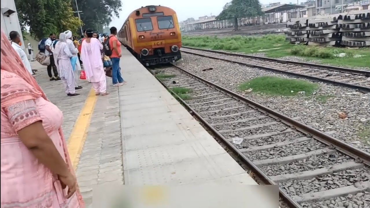 Sweet Train journey from kotkpura to Fazilka junction and electric facation part also 🔥🔥🔥🔥🔥🔥❤️🔥❤️😱