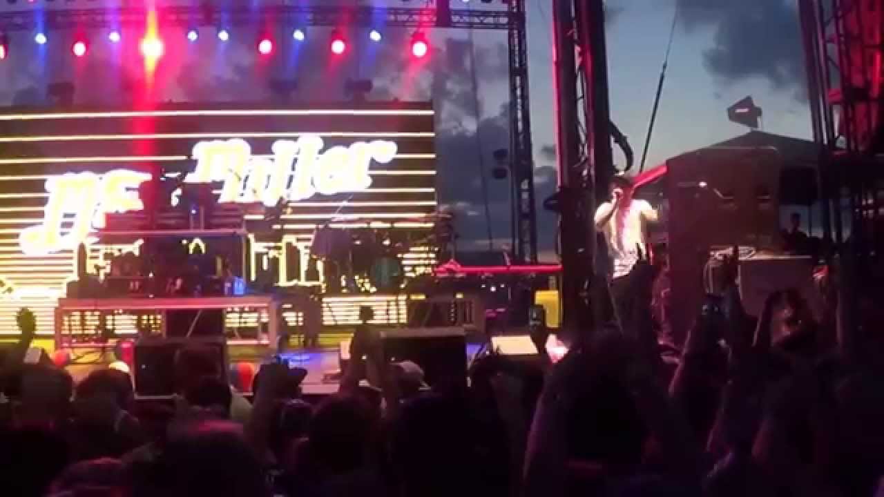Mac Miller - 100 Grandkids, Live at Grassroots 2015 (New Album, Full Performance) [Better Video]