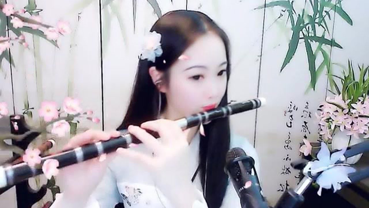 云竹笛子演奏《芙蓉雨》古风歌曲，温情甜美，笛声醉人！