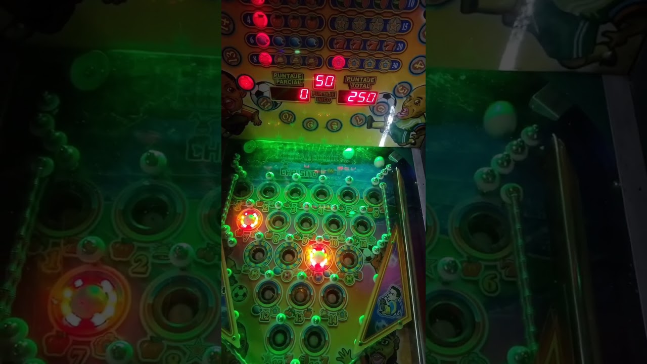 Devuelta la pinball de 6 pelotas con un premio especial. 
