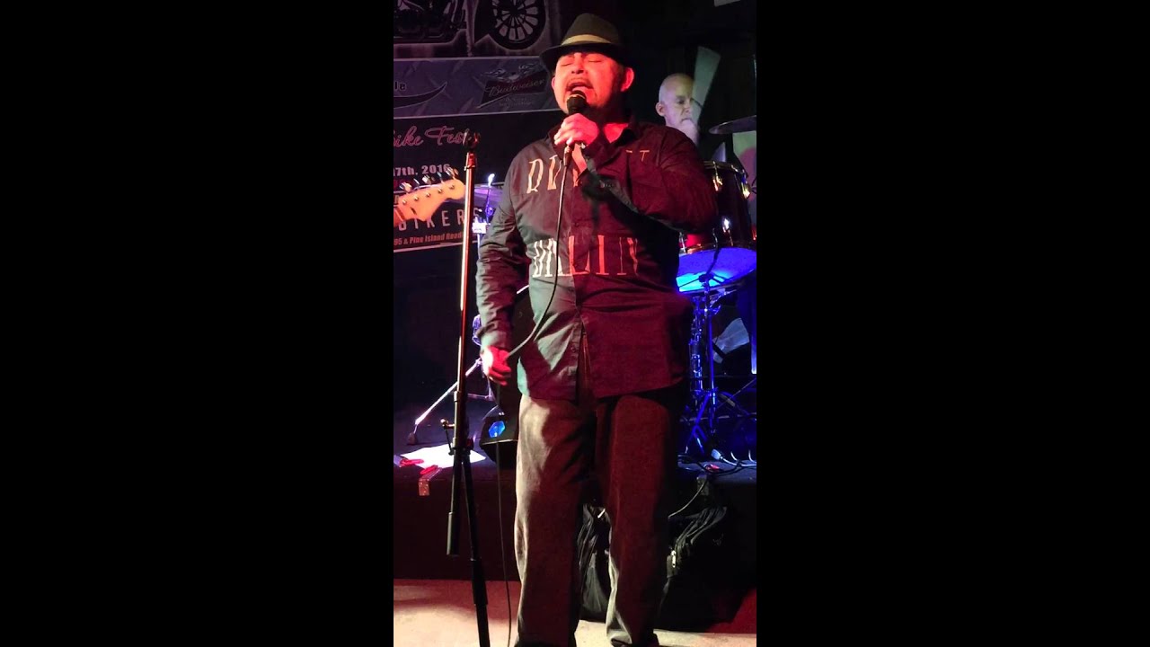 4onthefloor SoFlo - Are You Gonna Go My Way - Lenny Kravitz (cover)