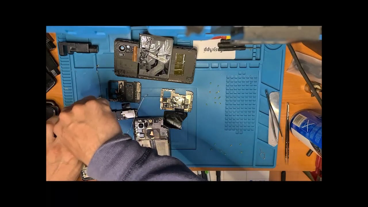 Xiaomi Redmi Mi 11i LCD Screen Replacement