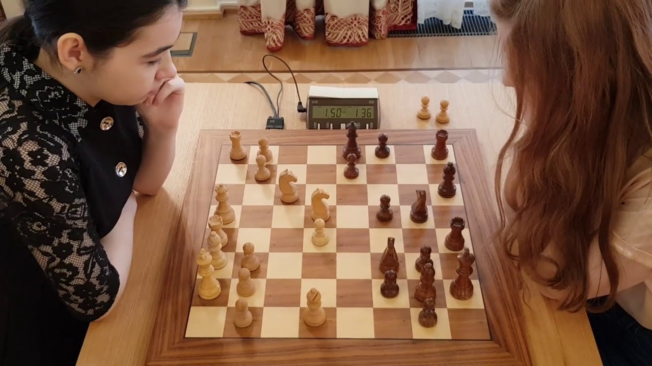 GM Goryachkina - WGM Obolentseva Blonde - Brunette match