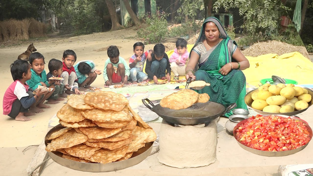 सबसे आसान तरीका बाजार जैसा घर पर बनाये पापड़ पर टमाटर चाट लगा कर खाऐ Papad Chaat recipe
