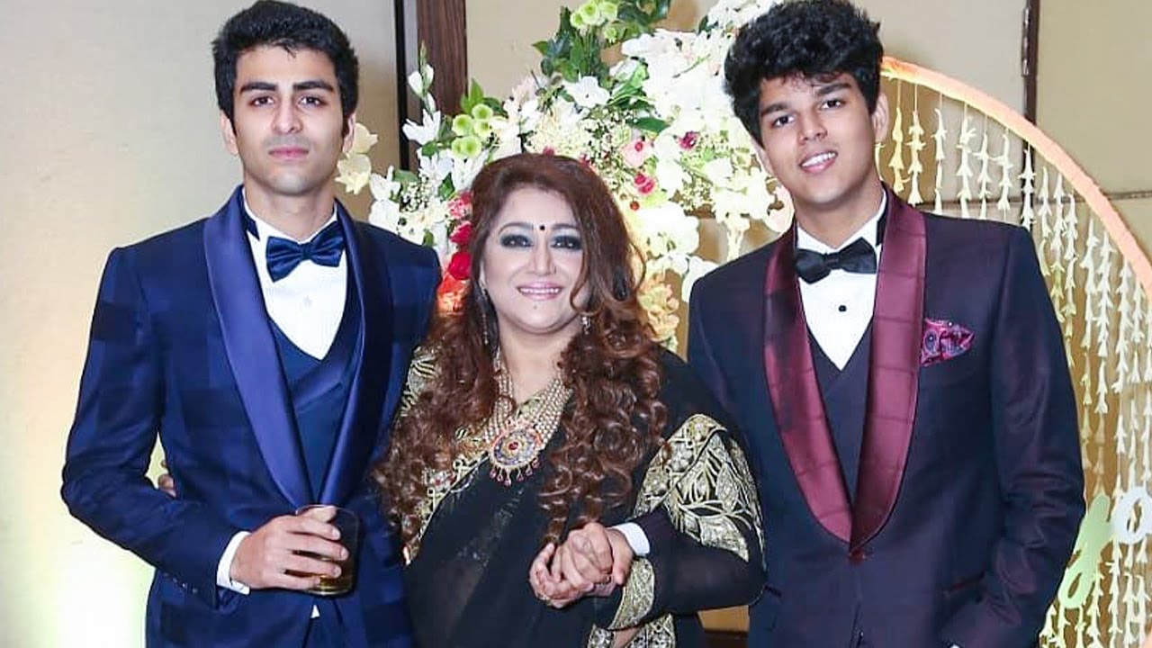 Jaan Tere Naam Actress Farheen With Her Sons