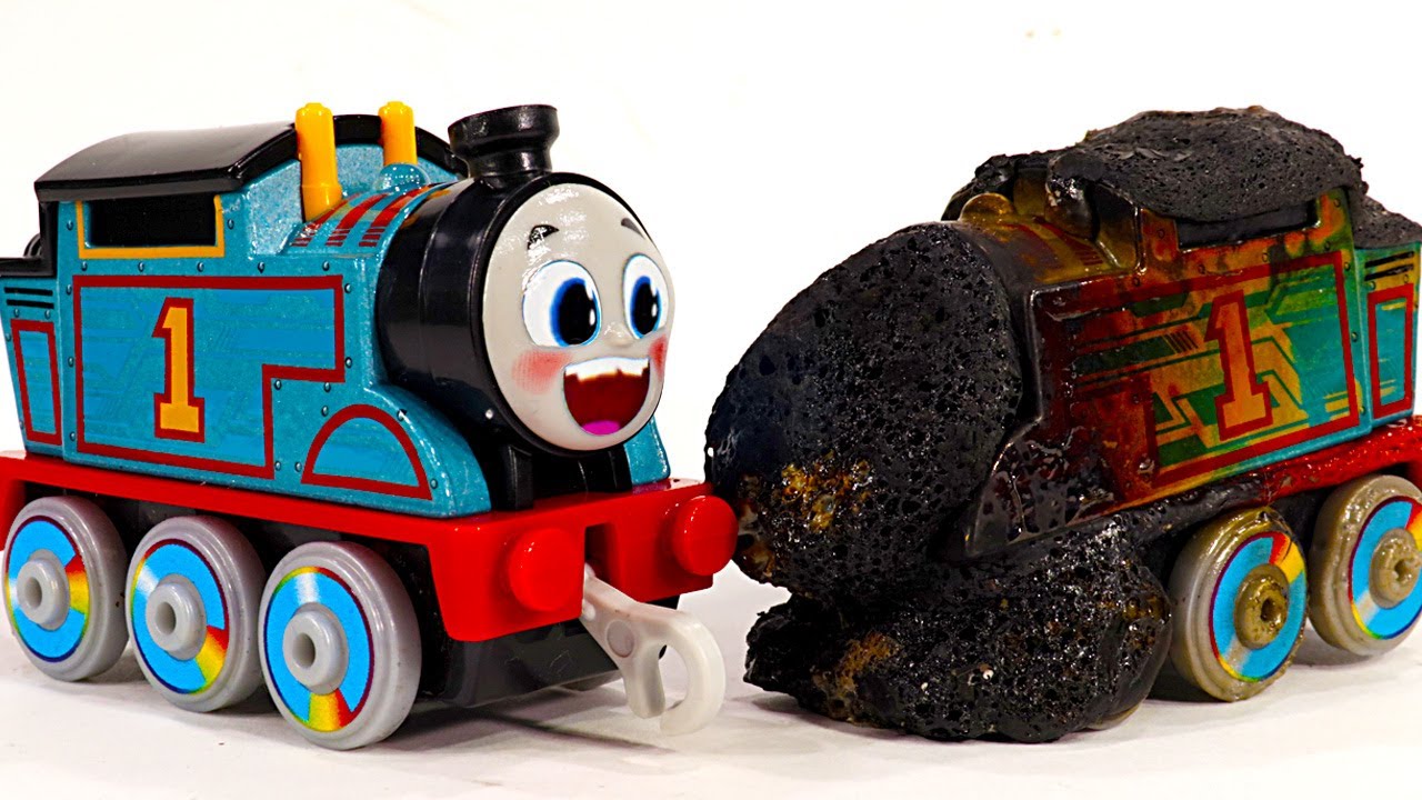 Thomas New AEG Easter Pack & Cadbury Chocolate Downsize Revisited Toy Hunting 🤬