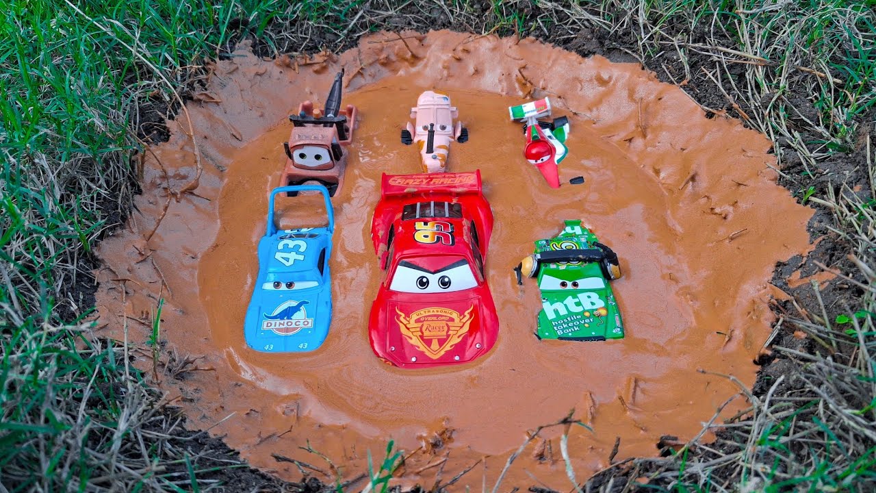 Disney Pixar Cars Unboxing Review | Lightning McQueen, Tow Mater, Doc Hudson, Sally Carrera, Cruz