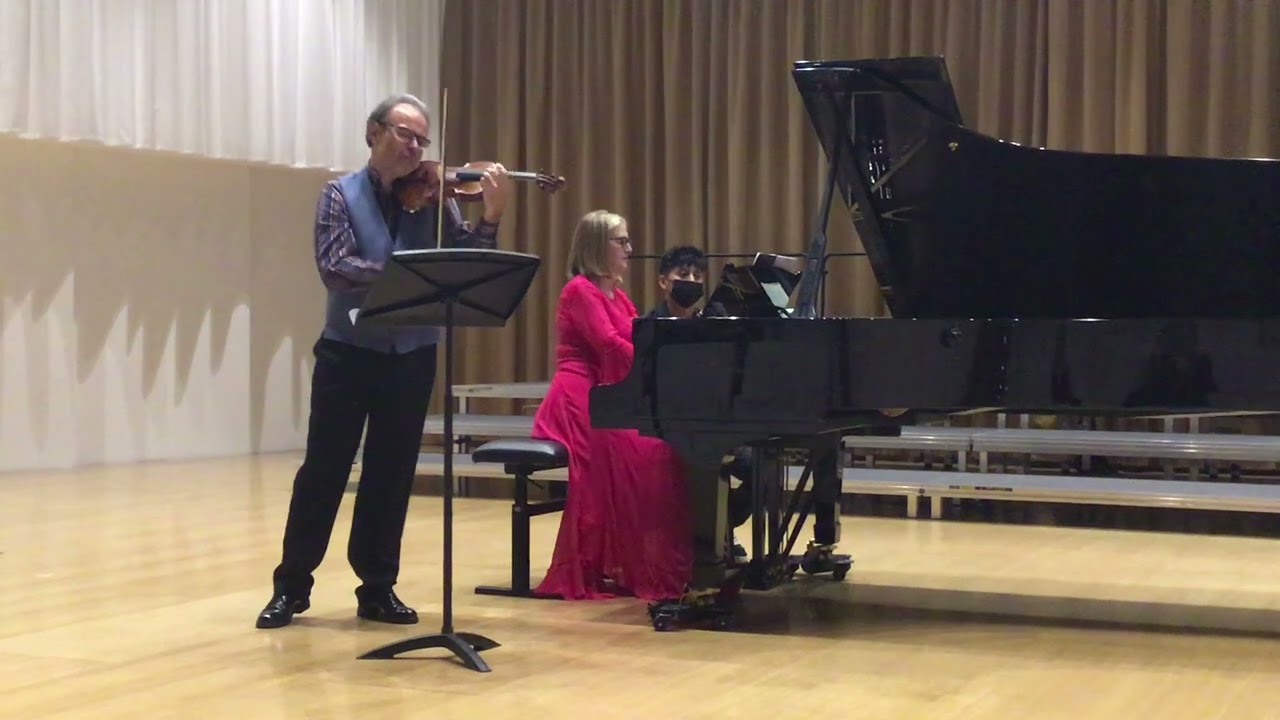 Cristian Ifrim (viol&iacute;n) & Maruxa Llorente (piano) E. Granados. Intermezzo de Gollescas