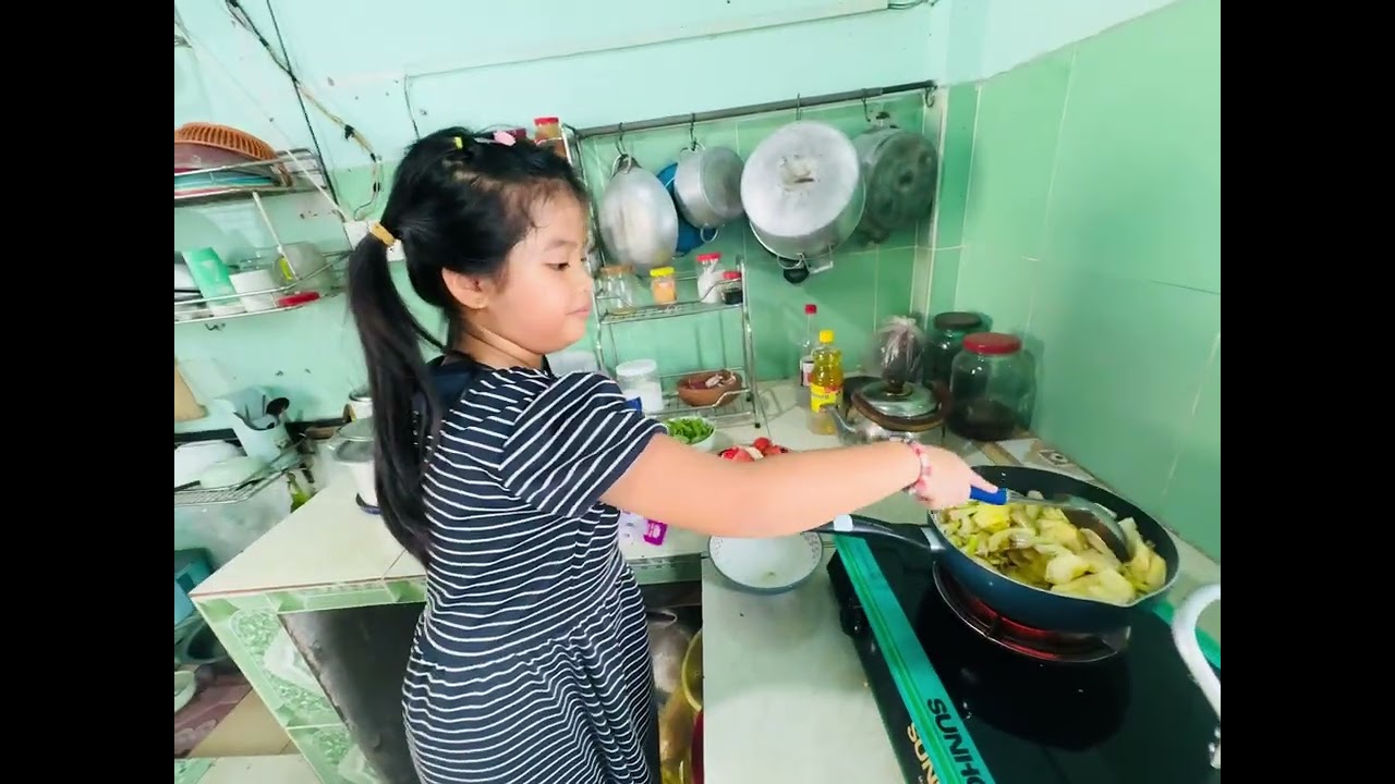 Shu vào bếp 8-3-2026