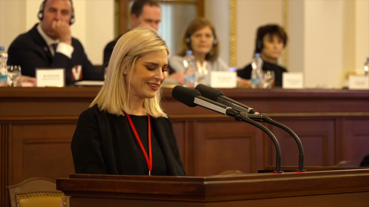 Příběh Olivie Maurel narozené ze surogátního mateřství