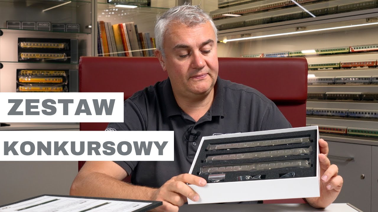 Zestaw 3 wagonów 2 klasy, stacja Jarocin