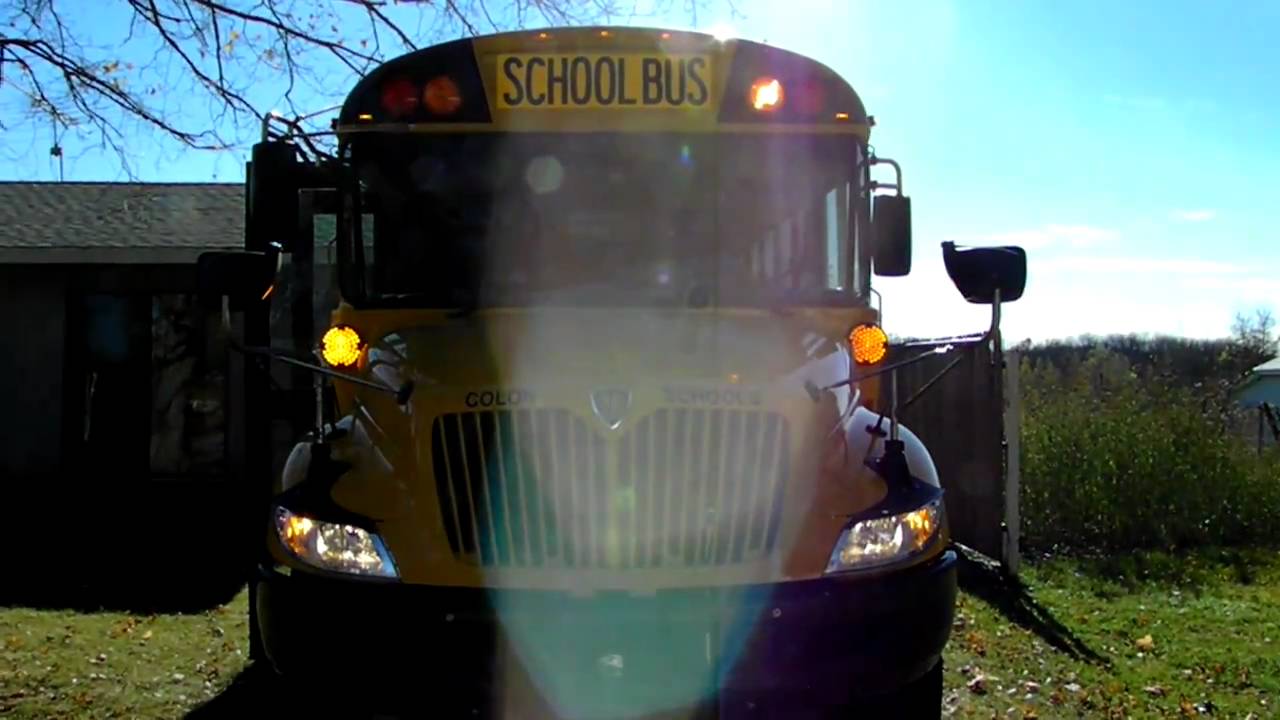 2011 IC CE200 Light Check