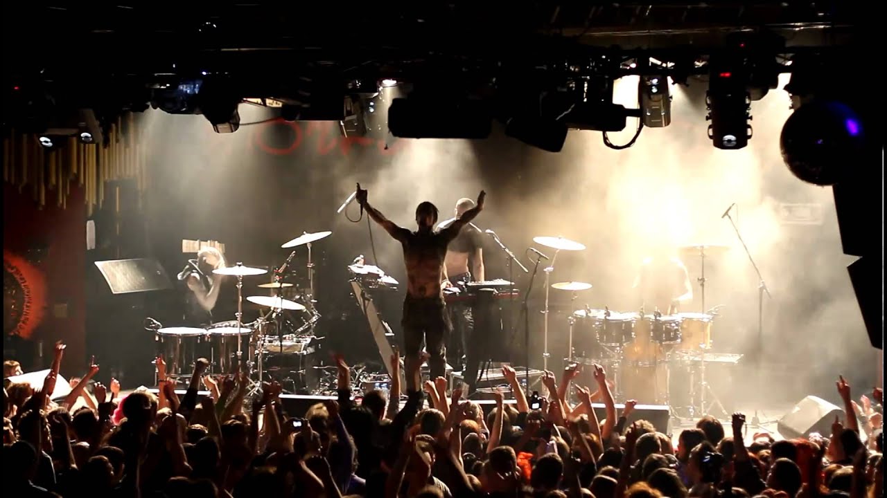Combichrist - Get Your Body Beat (live)