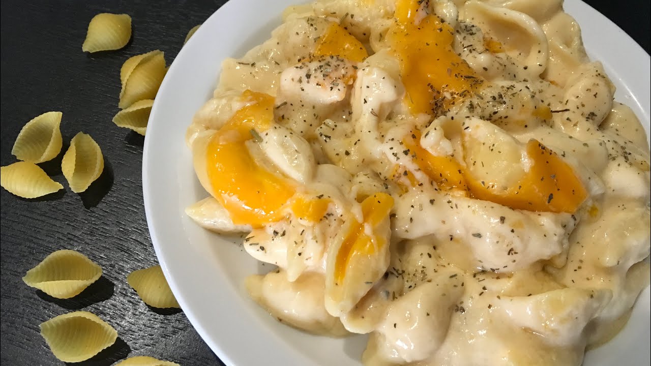 HOW TO MAKE CHEESY CREAMY WHITE SAUCE PASTA