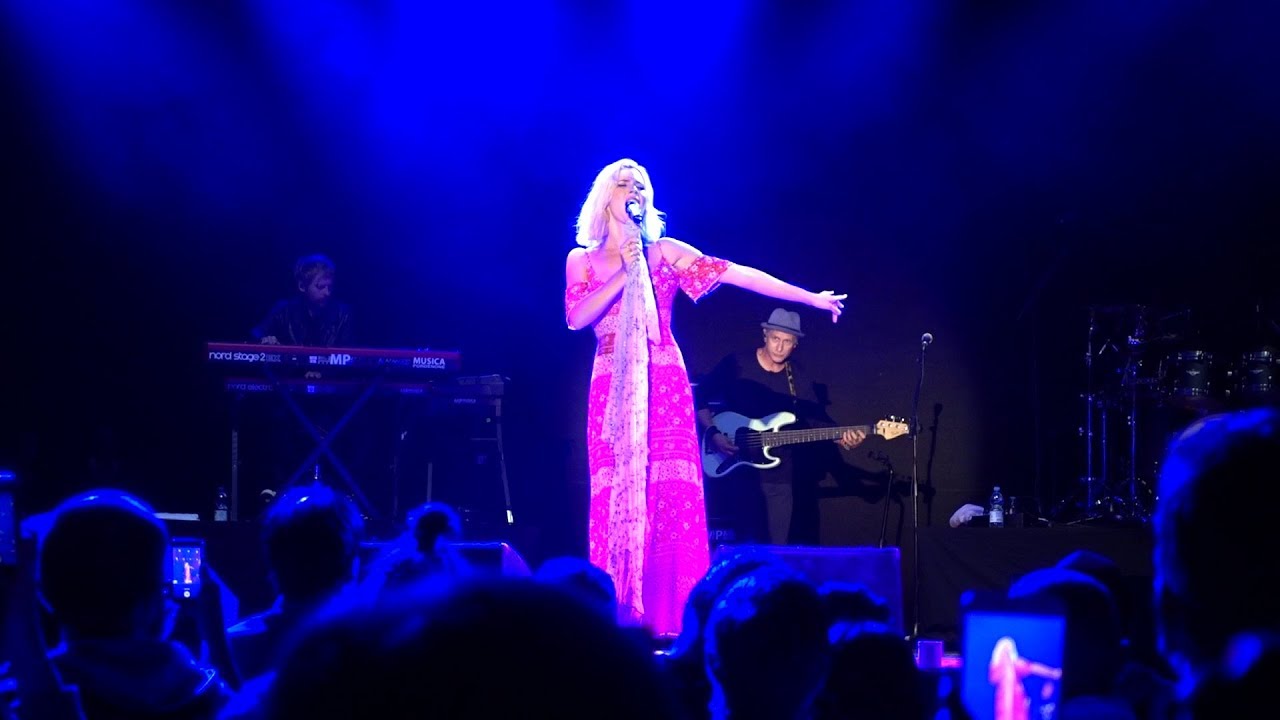 Joss Stone - I Put a Spell on You - Tarvisio 2017