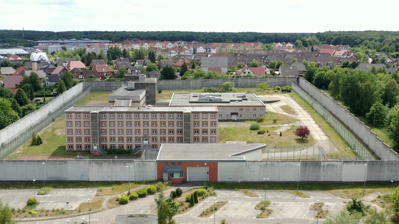 Tag der offenen Tür in der ehemaligen Justizvollzugsanstalt Neubrandenburg