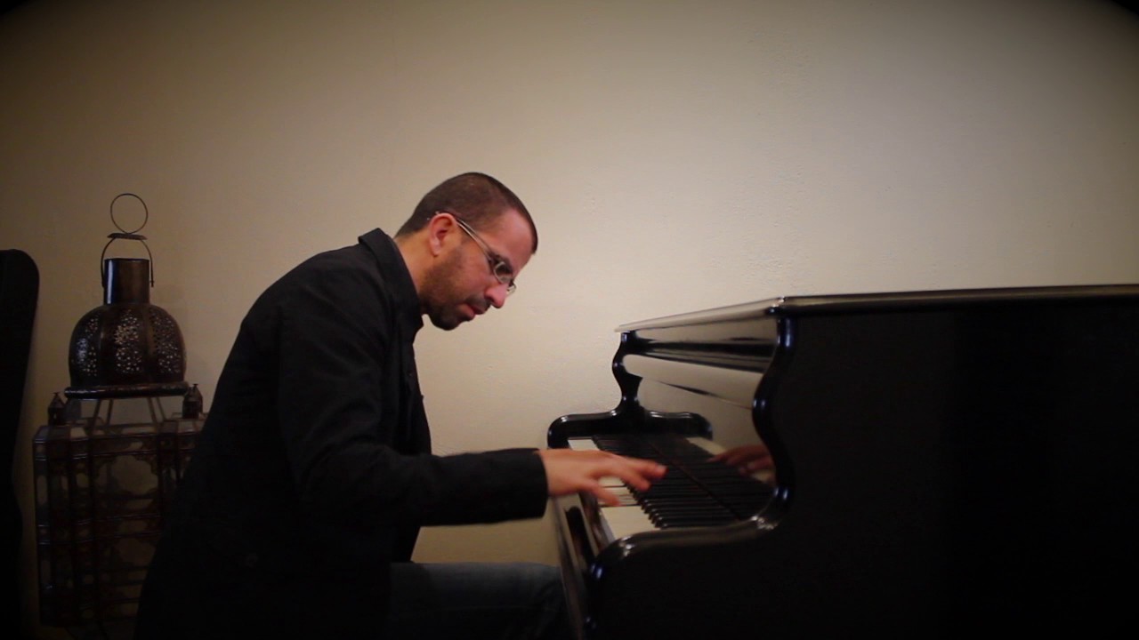 Last Christmas - Wham! - George Michael - Piano cover by Jes&uacute;s Acebedo