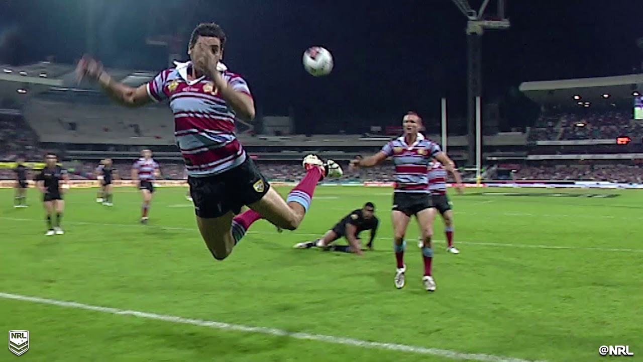 NRL Highlights | 2008 Best Tries - Inglis crazy bat back for Gasnier Try