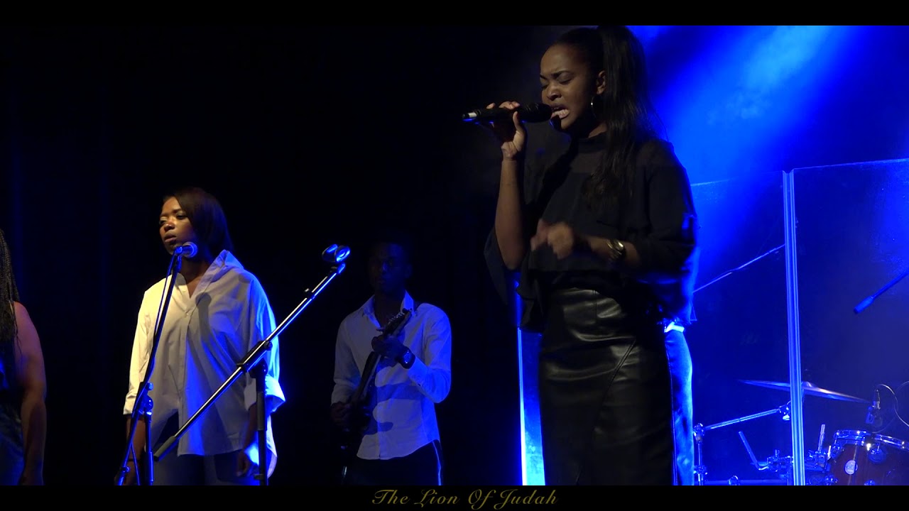ROXY OLUA - live concert Éblouie Unteo Music